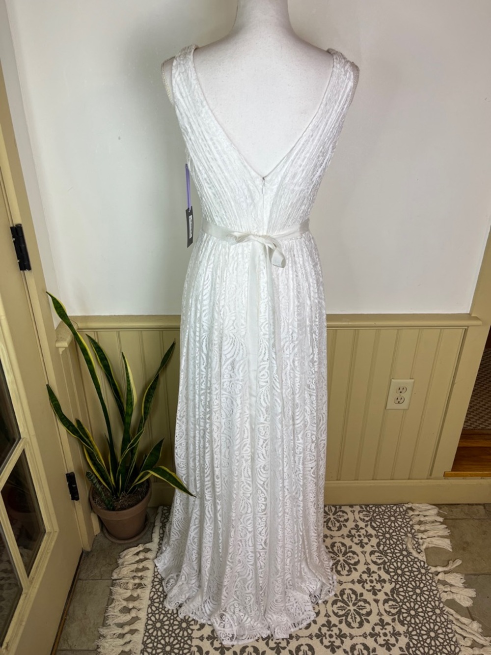 Vera Wang NWT White Lace Maxi Dress Sz 2 Bridal Destination Wedding Elopement - Picture 5 of 15